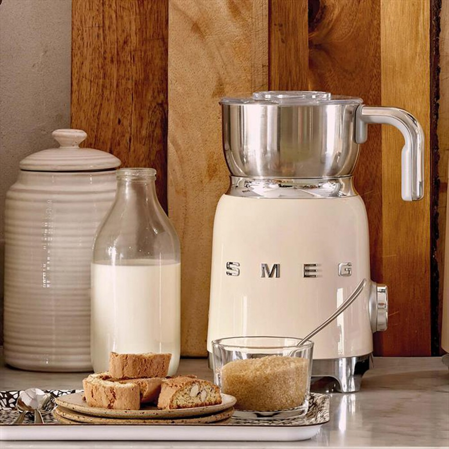 Smeg 50's Retro MFF01CRUK Milk Frother - Cream